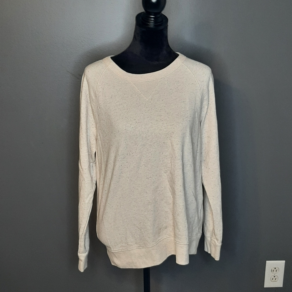 Cream sweatshirt